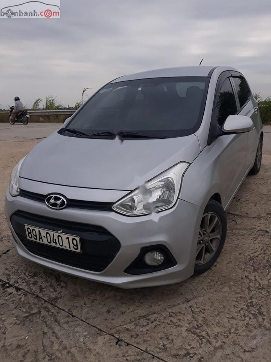 Hyundai Grand i10 2014 - Bán xe cũ Hyundai Grand i10 2014, màu bạc