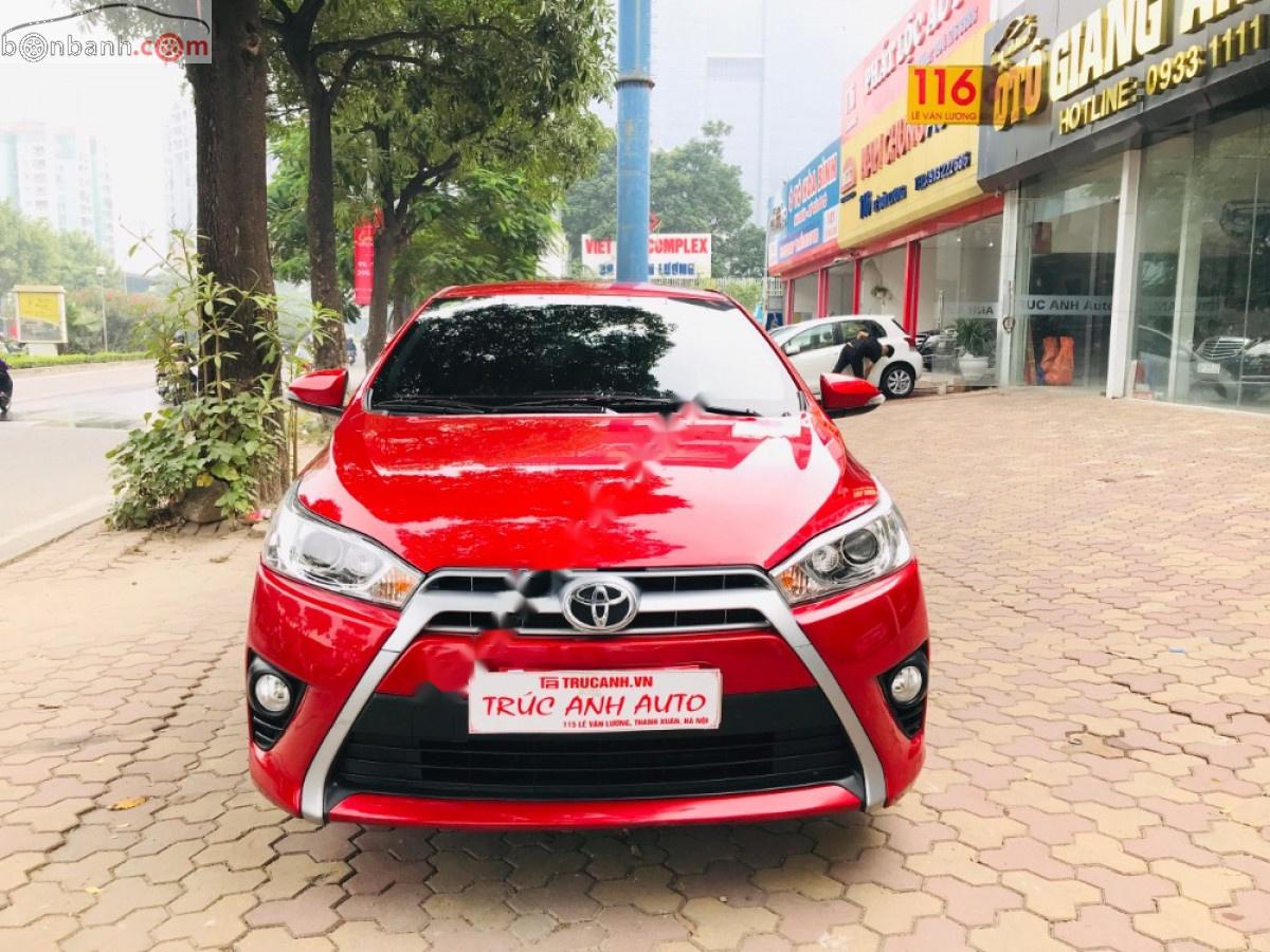 Toyota Yaris 2017 - Cần bán Toyota Yaris 1.5G năm 2017, màu đỏ, xe nhập, 610tr