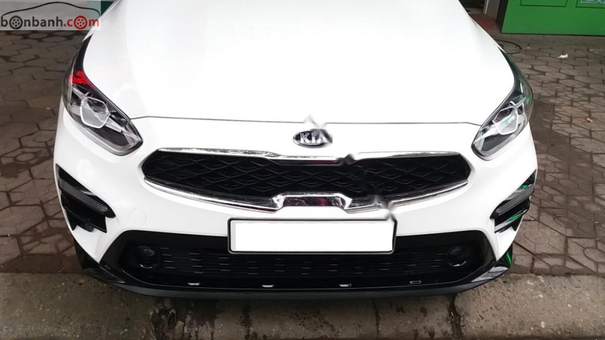 Kia Cerato 1.6 AT Luxury 2019 - Bán xe Kia Cerato Luxury đời 2019, chính chủ, 643 triệu