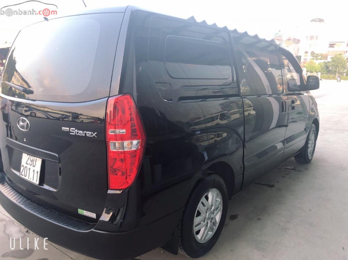 Hyundai Starex 2016 - Cần bán lại xe Hyundai Starex 2016, màu đen, nhập khẩu Hàn Quốc, giá 645tr