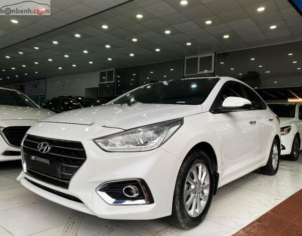 Hyundai Accent 1.4 MT 2018 - Cần bán xe Hyundai Accent 1.4 MT năm 2018, màu trắng