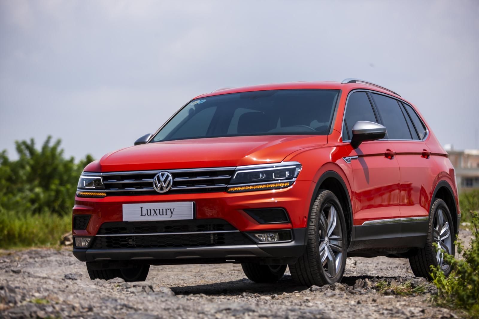 Volkswagen Tiguan 2019 - Xe Đức Tiguan AllSpace 7 chỗ duy nhất dưới 2 tỷ nay lại còn giảm giá sốc, hotline: 0906876854