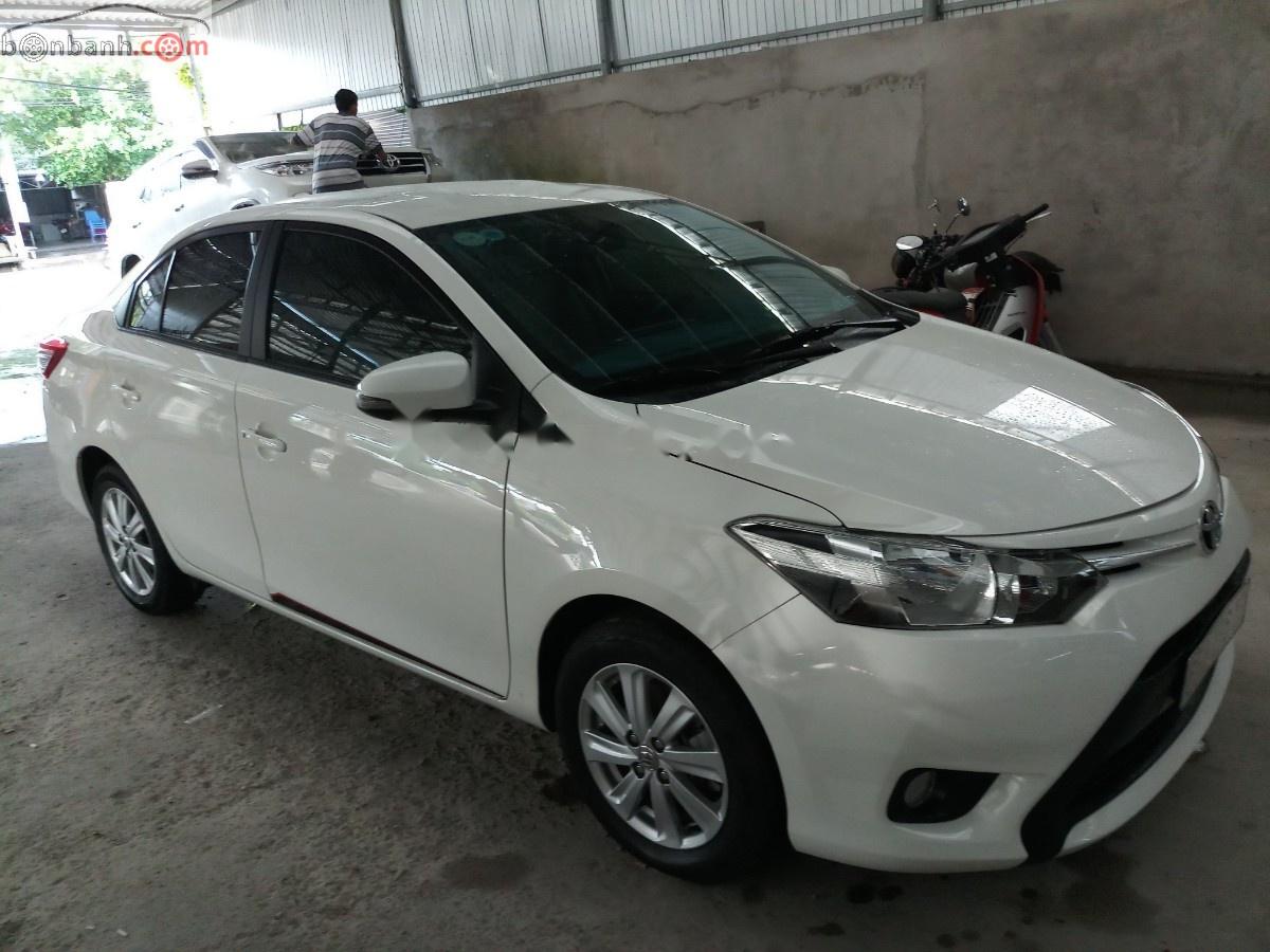 Toyota Vios 2017 - Bán Toyota Vios đời 2017, màu trắng xe nguyên bản