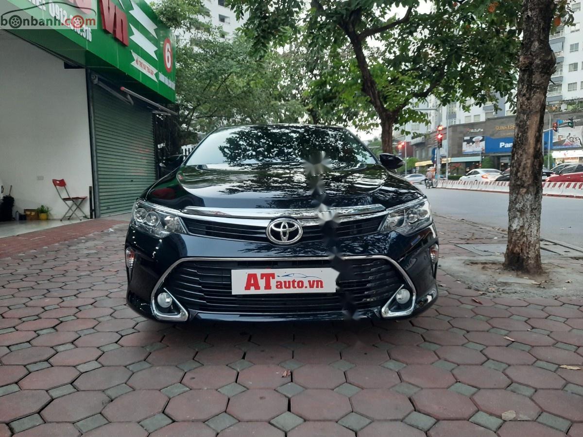 Toyota Camry 2.5Q 2018 - Bán Toyota Camry 2.5Q năm 2018, màu đen chính chủ
