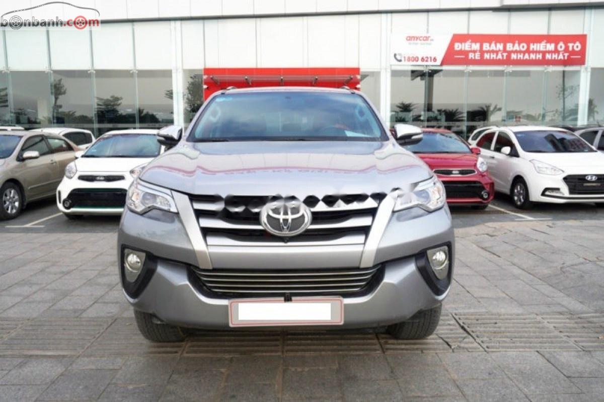 Toyota Fortuner 2.4G 4x2 MT 2017 - Bán Toyota Fortuner 2.4G 4x2 MT đời 2017, màu bạc, nhập khẩu nguyên chiếc như mới