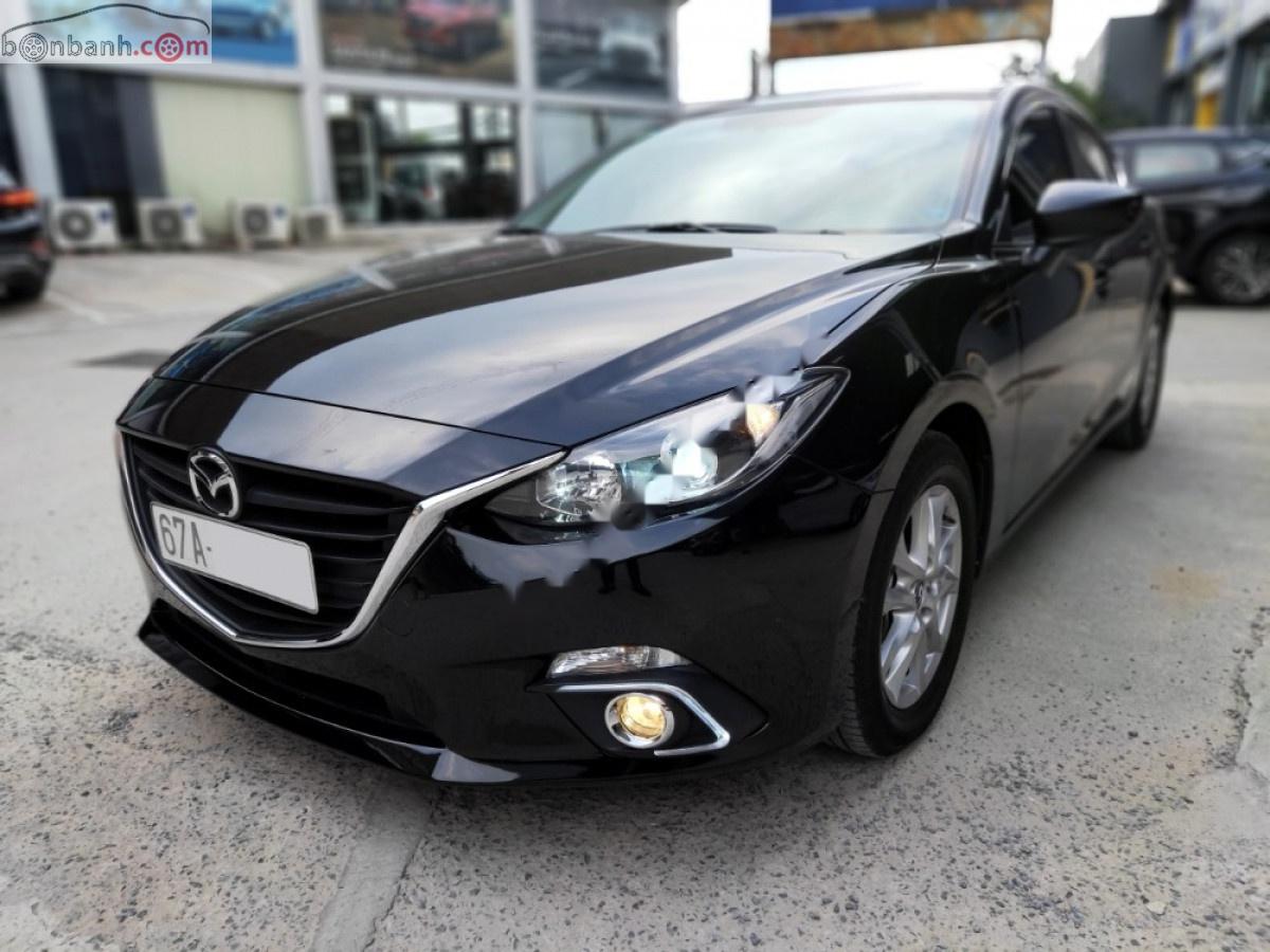 Mazda 3 C 2016 - Cần bán xe Mazda 3 C sản xuất 2016, màu đen số tự động, 558 triệu