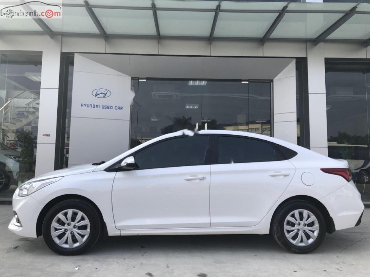 Hyundai Accent 2018 - Cần bán lại xe Hyundai Accent 1.4 MT năm sản xuất 2018, màu trắng