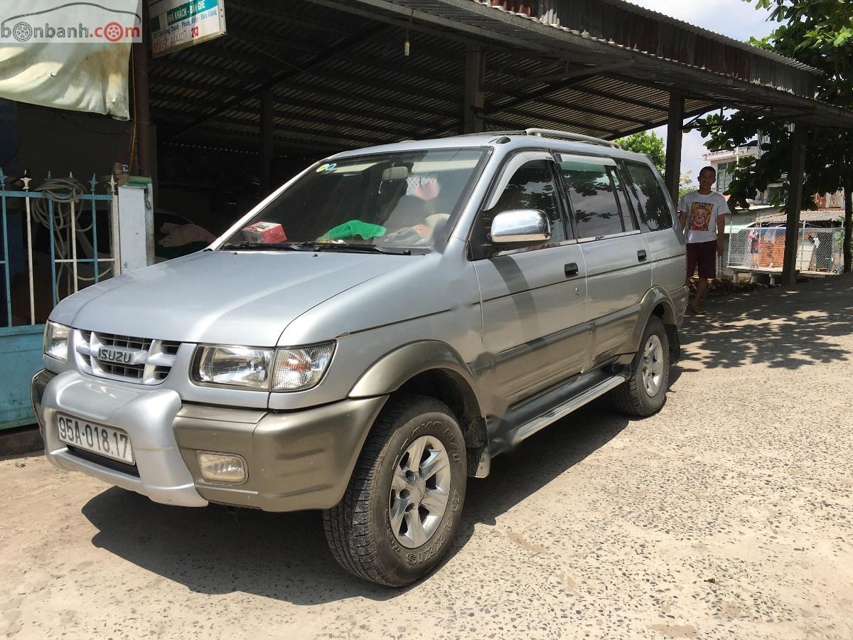 Isuzu Hi lander 2004 - Bán xe Isuzu Hi lander sản xuất 2004, màu bạc xe nguyên bản