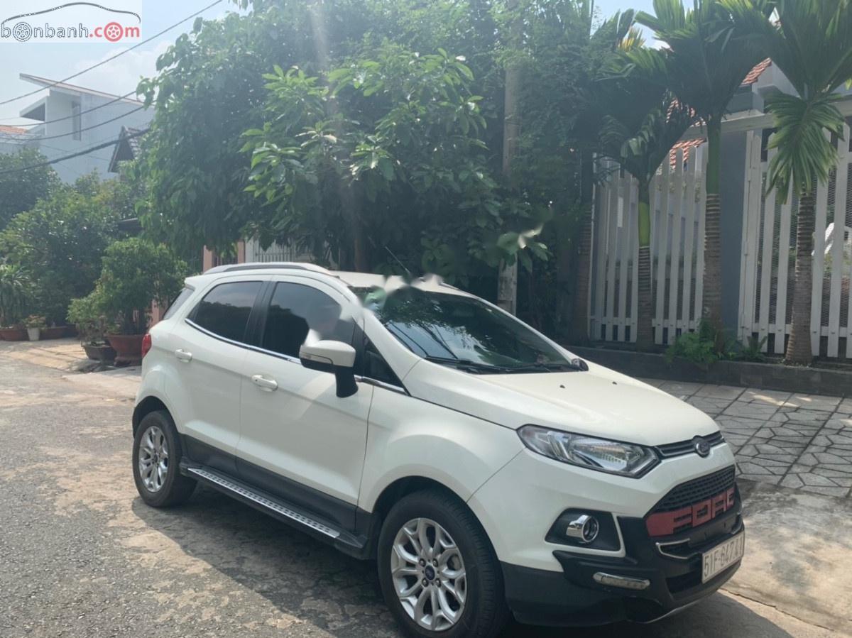 Ford EcoSport 2016 - Bán Ford EcoSport Titanium 1.5L AT đời 2016, màu trắng, xe gia đình