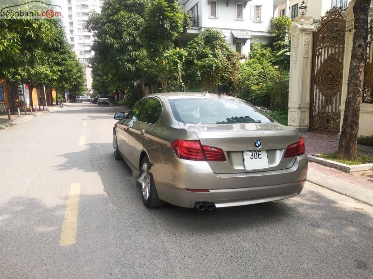 BMW 5 Series 2012 - Cần bán BMW 520i đời 2012, màu xám, nhập khẩu nguyên chiếc 