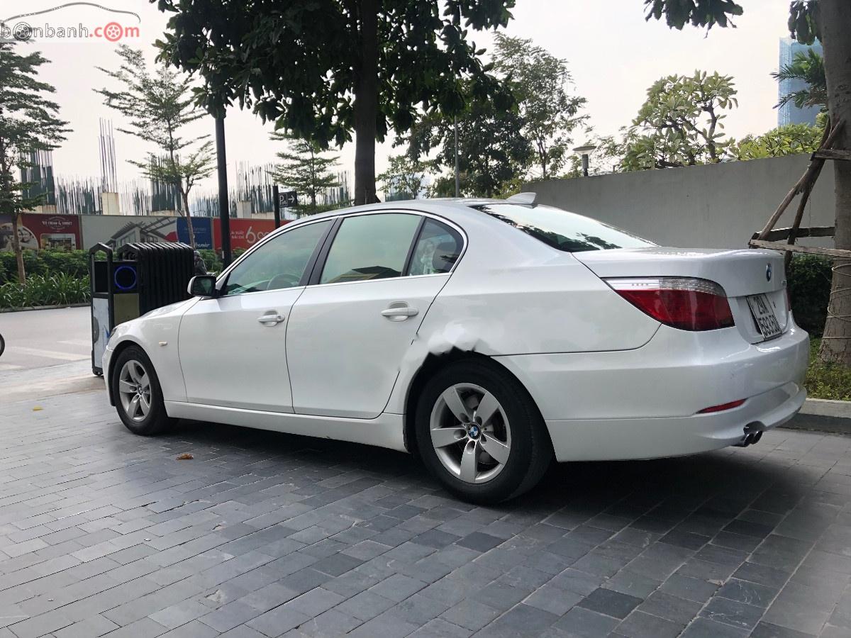 BMW 5 Series 2009 - Cần bán BMW 5 series 523i 2009, màu trắng, nhập khẩu nguyên chiếc