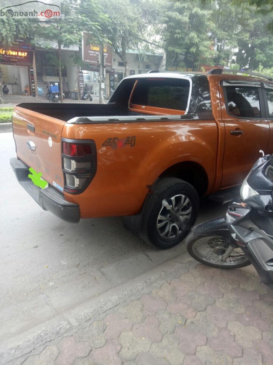 Ford Ranger 2016 - Cần bán xe Ford Ranger 3.2L 4x4 sản xuất năm 2016, nhập khẩu nguyên chiếc