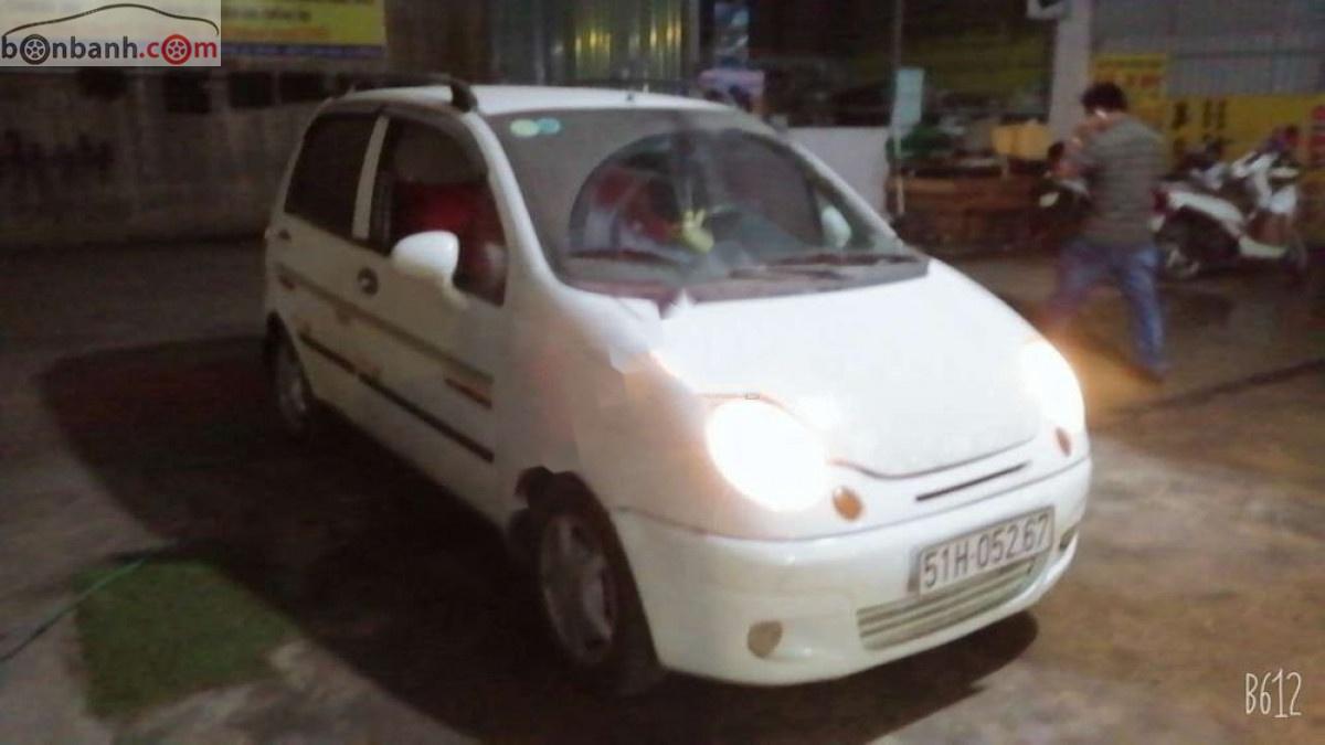 Daewoo Matiz 2008 - Bán ô tô Daewoo Matiz đời 2008, màu trắng xe còn mới