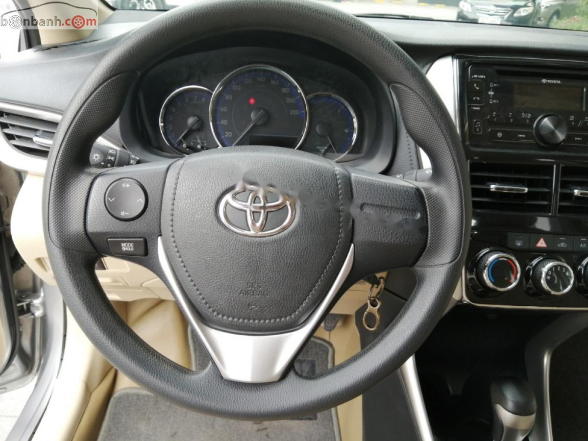 Toyota Vios 2019 - Cần bán lại xe Toyota Vios 1.5 E CVT năm 2019, màu bạc số tự động, giá chỉ 555 triệu