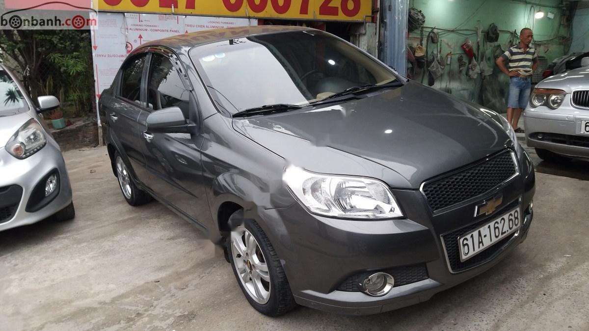 Chevrolet Aveo 2014 - Cần bán Chevrolet Aveo 2014, màu xanh xám xe nguyên bản