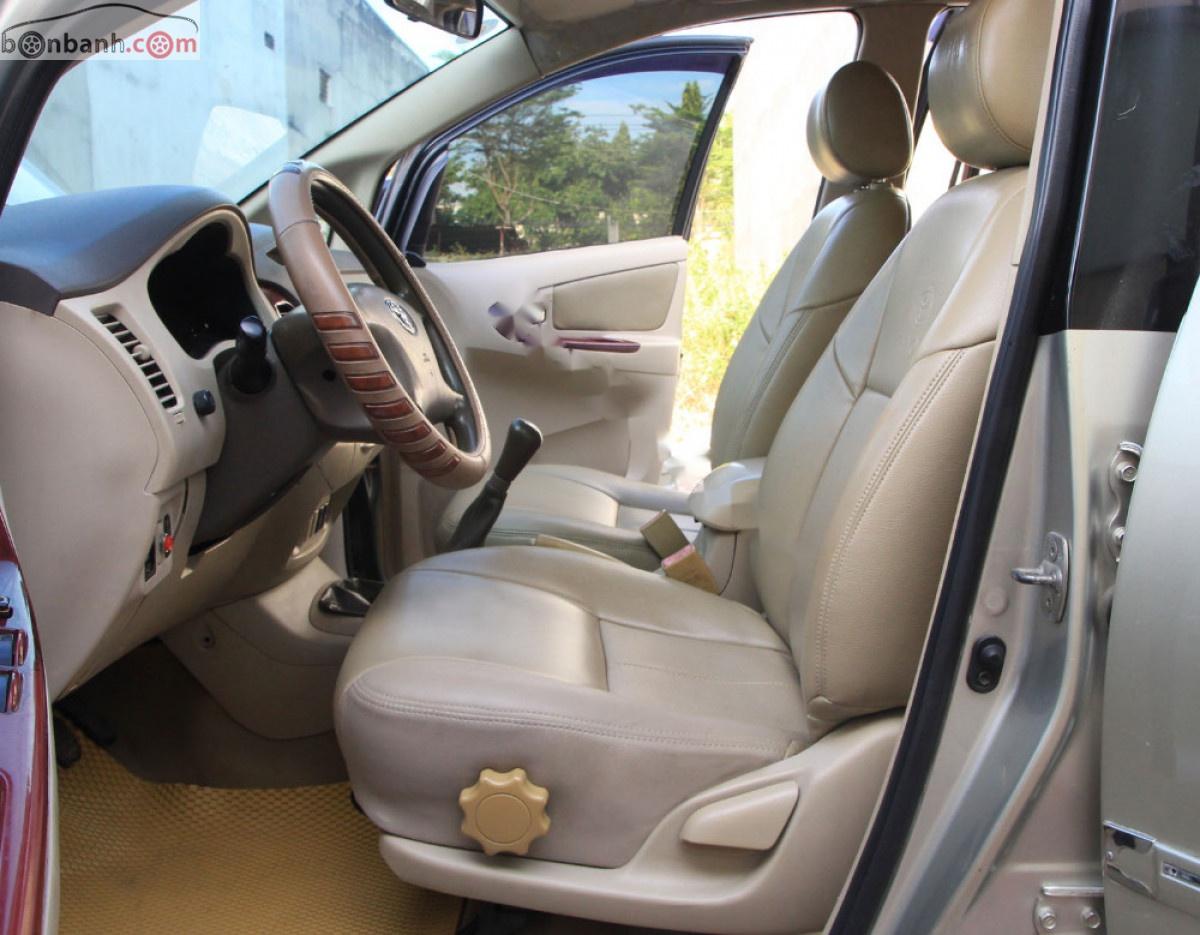 Toyota Innova 2006 - Cần bán Toyota Innova G năm 2006, giá tốt