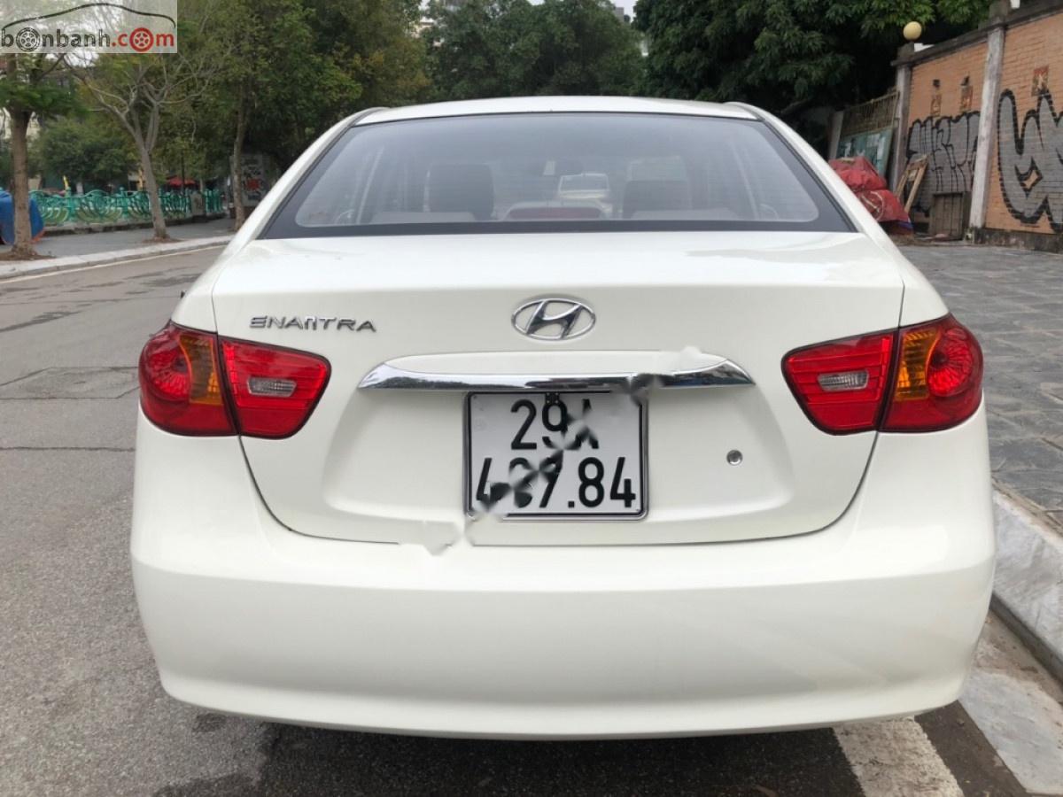 Hyundai Elantra 2011 - Cần bán Hyundai Elantra 2011, màu trắng, nhập khẩu nguyên chiếc chính hãng