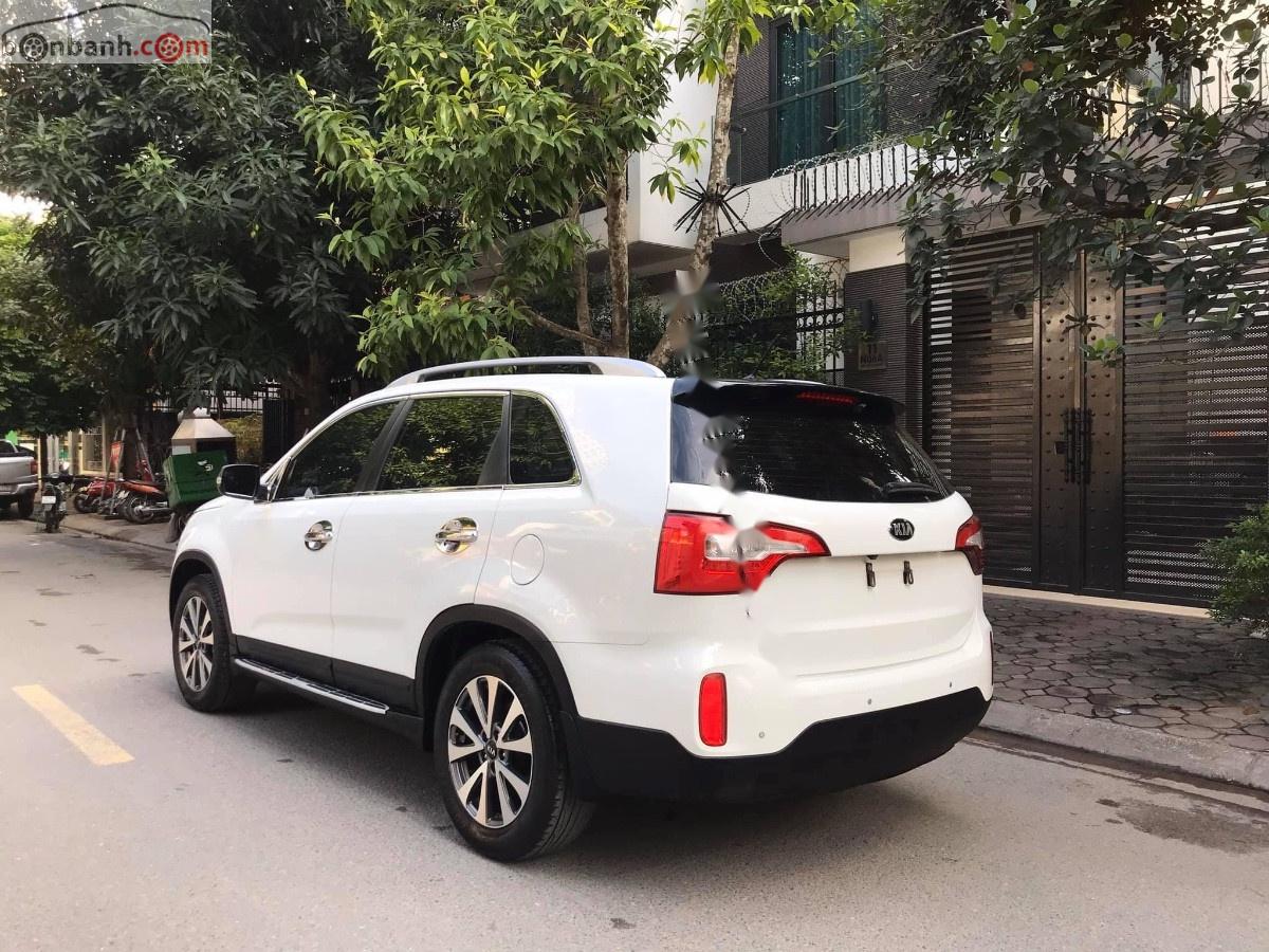 Kia Sorento 2014 - Bán Kia Sorento năm 2014, màu trắng