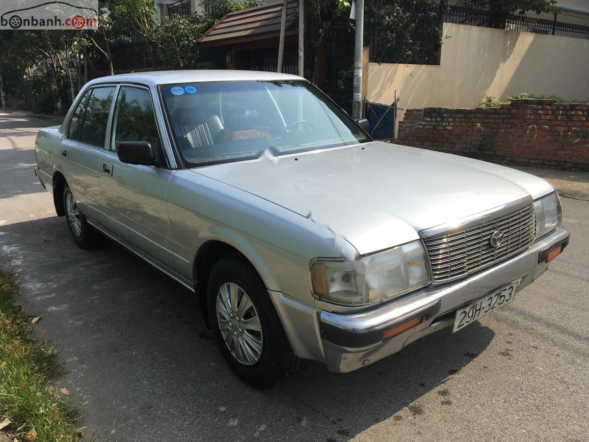 Toyota Crown 1994 - Bán Toyota Crown năm sản xuất 1994, màu bạc, nhập khẩu nguyên chiếc chính hãng