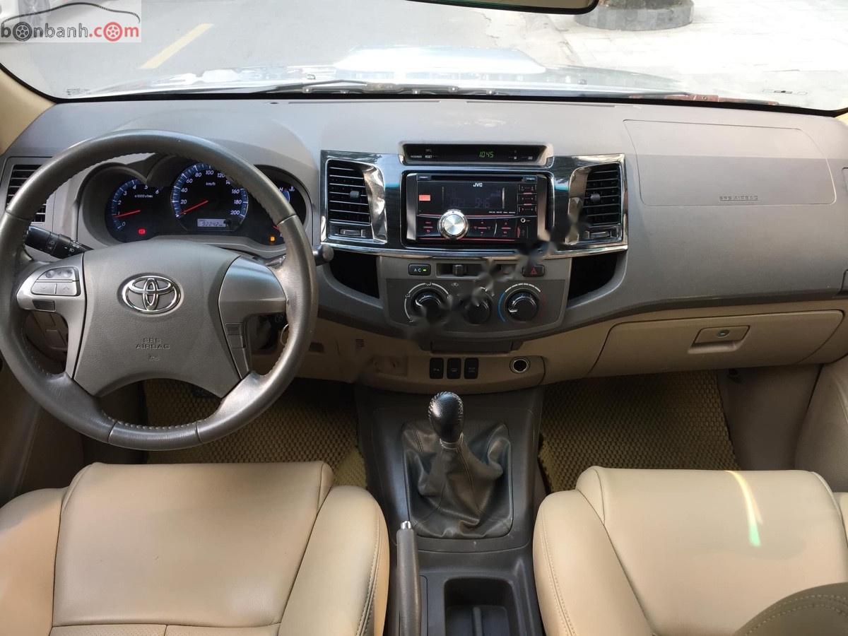 Toyota Fortuner   2013 - Bán Toyota Fortuner 2.5G năm sản xuất 2013, màu bạc như mới