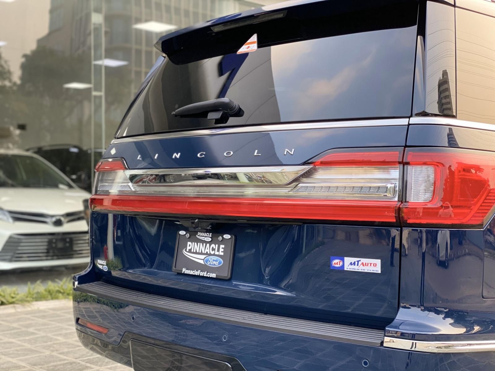 Lincoln Navigator Luxury 2019 - MT Auto bán nhanh chiếc xe  Lincoln Navigator Platinum 2019  - giá tốt nhất thị trường