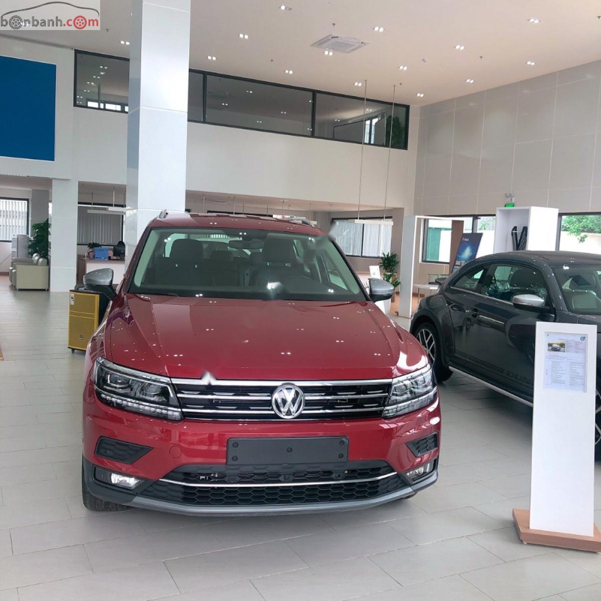 Volkswagen Tiguan 2019 - Bán Volkswagen Tiguan Allspace Luxury 2019, màu đỏ, nhập khẩu