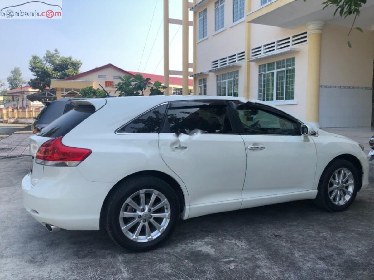 Toyota Venza 2.7 2009 - Bán Toyota Venza 2.7 2009, màu trắng, xe nhập chính chủ