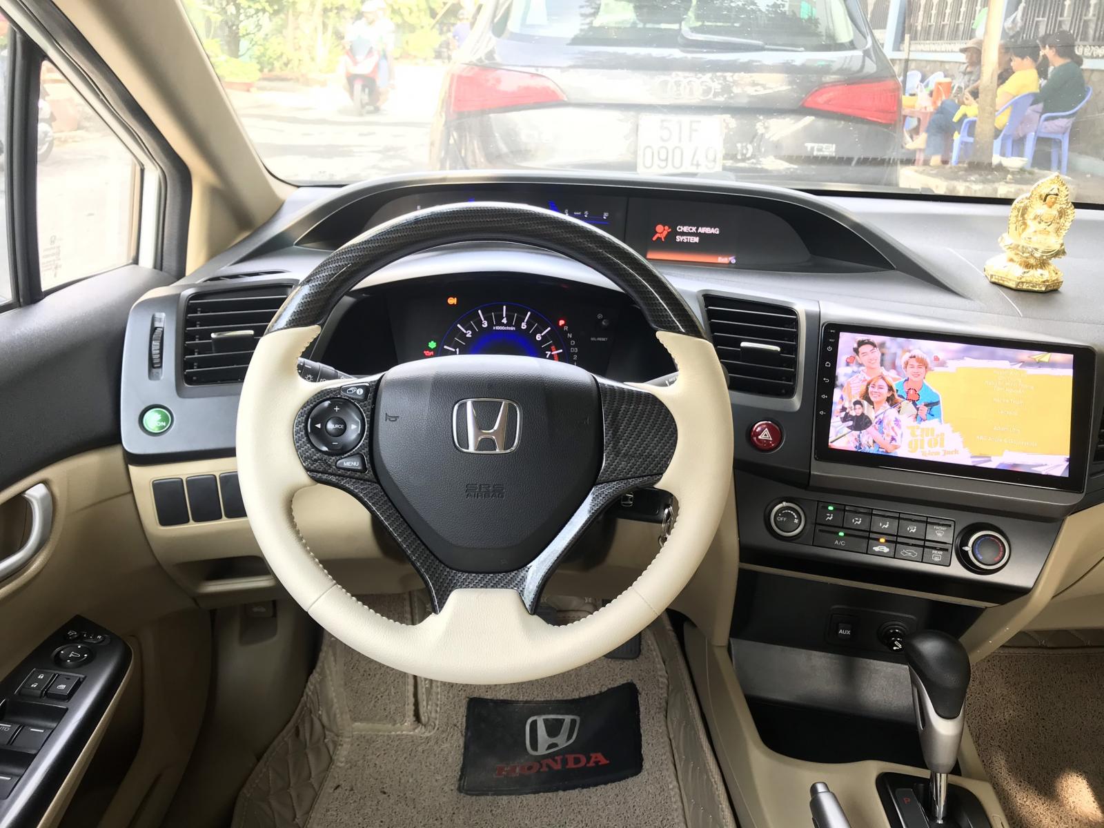 Honda Civic 2015 - Cần bán Honda Civic 2015, màu trắng