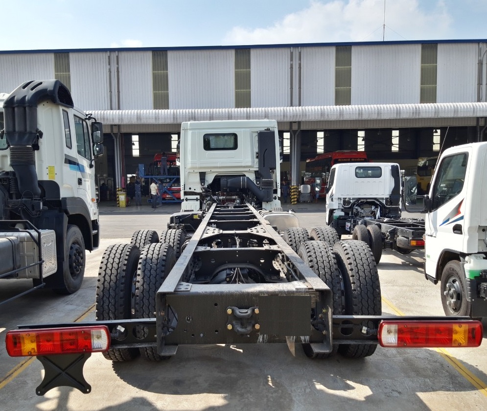 Thaco AUMAN 2019 - Xe tải Thaco 18 tấn - xe tải Thaco 4 giò