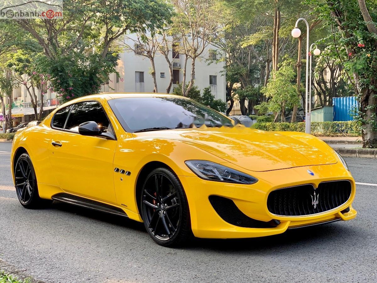 Maserati Granturismo 2019 - Cần bán lại xe Maserati Granturismo đời 2019, màu vàng, nhập khẩu nguyên chiếc chính hãng