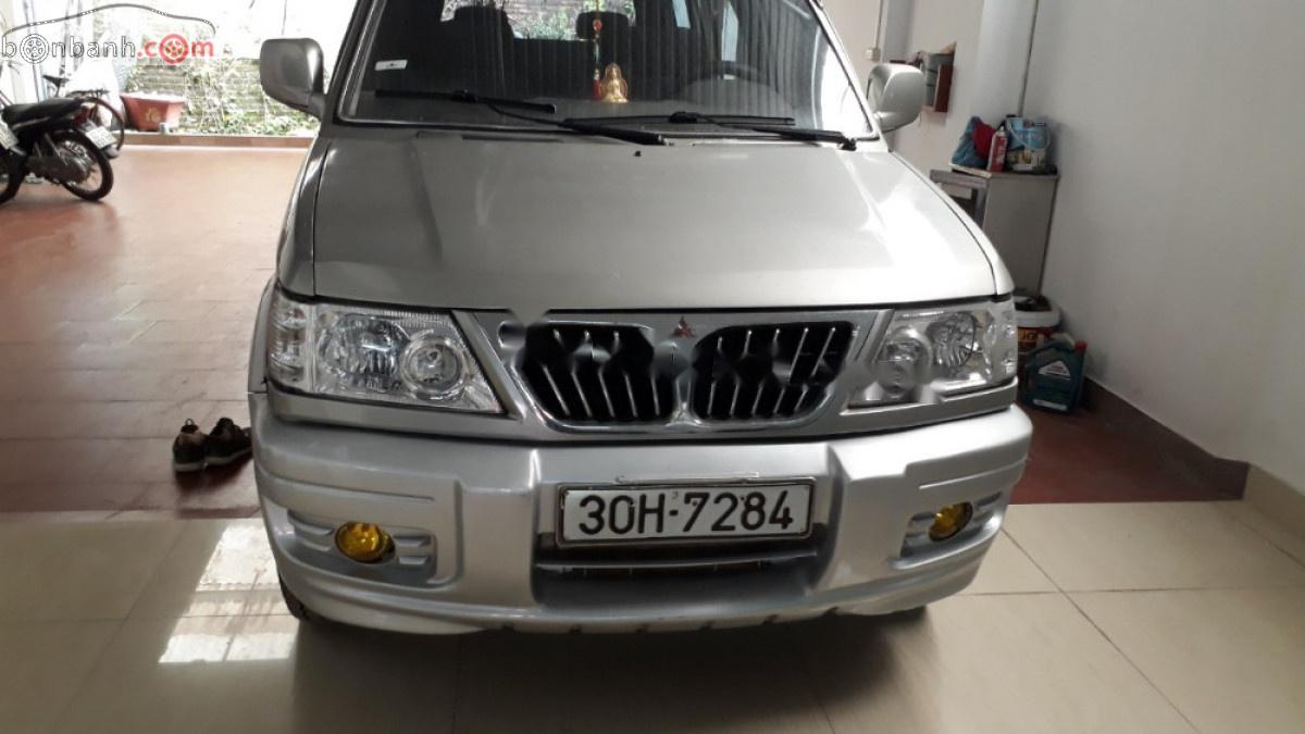 Mitsubishi Jolie 2002 - Bán Mitsubishi Jolie 2002, màu bạc xe còn mới lắm