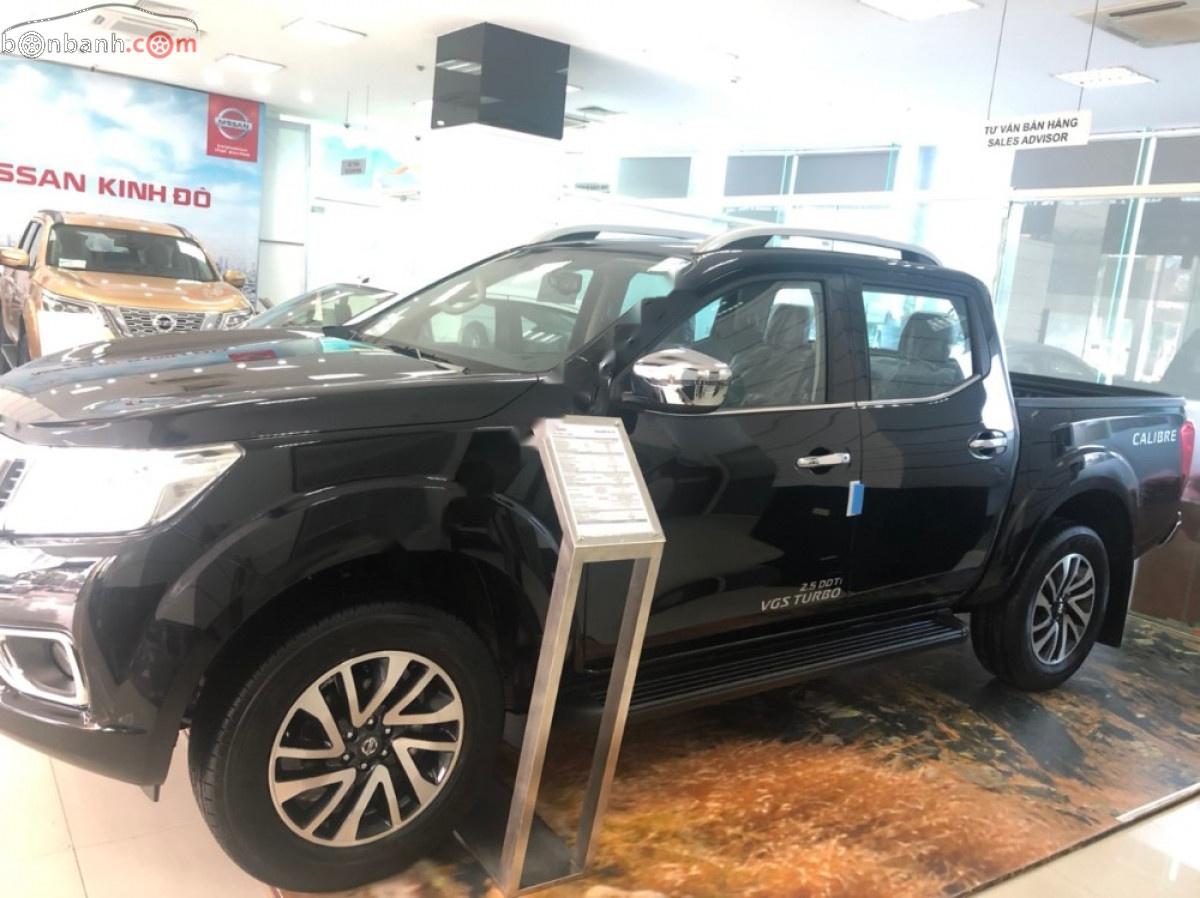 Nissan Navara 2019 - Bán xe Nissan Navara sản xuất năm 2019, màu đen, xe nhập, giá chỉ 679 triệu