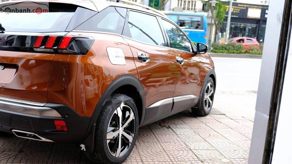 Peugeot 3008 1.6 AT 2019 - Bán Peugeot 3008 1.6 AT sản xuất 2019, màu nâu