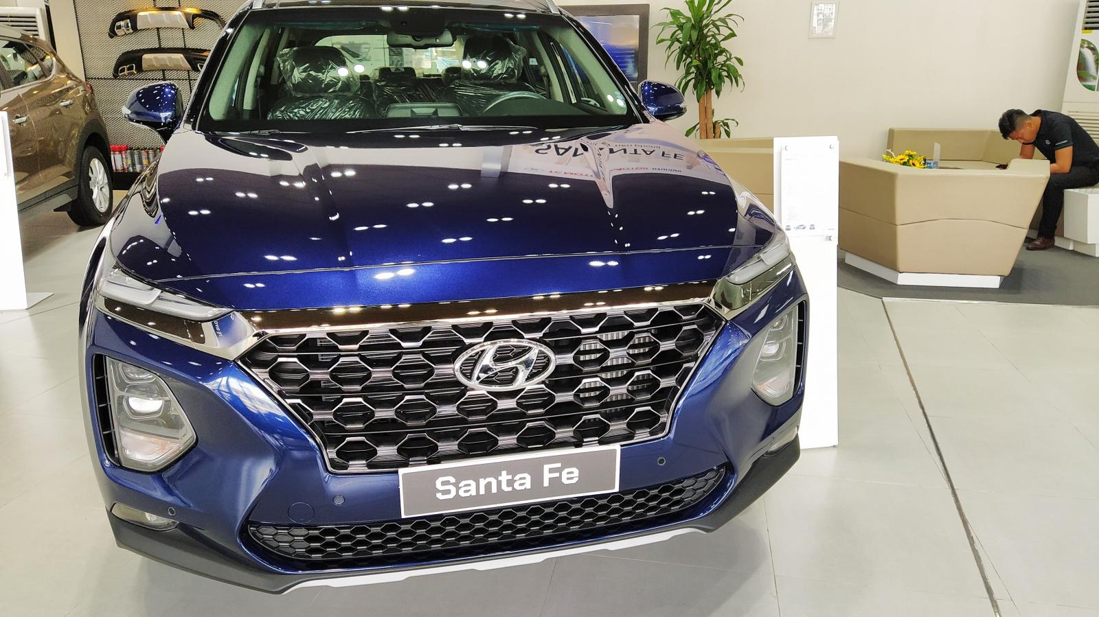 Hyundai Santa Fe 2019 - Bán xe Hyundai Santa Fe đời 2019, màu xanh lam