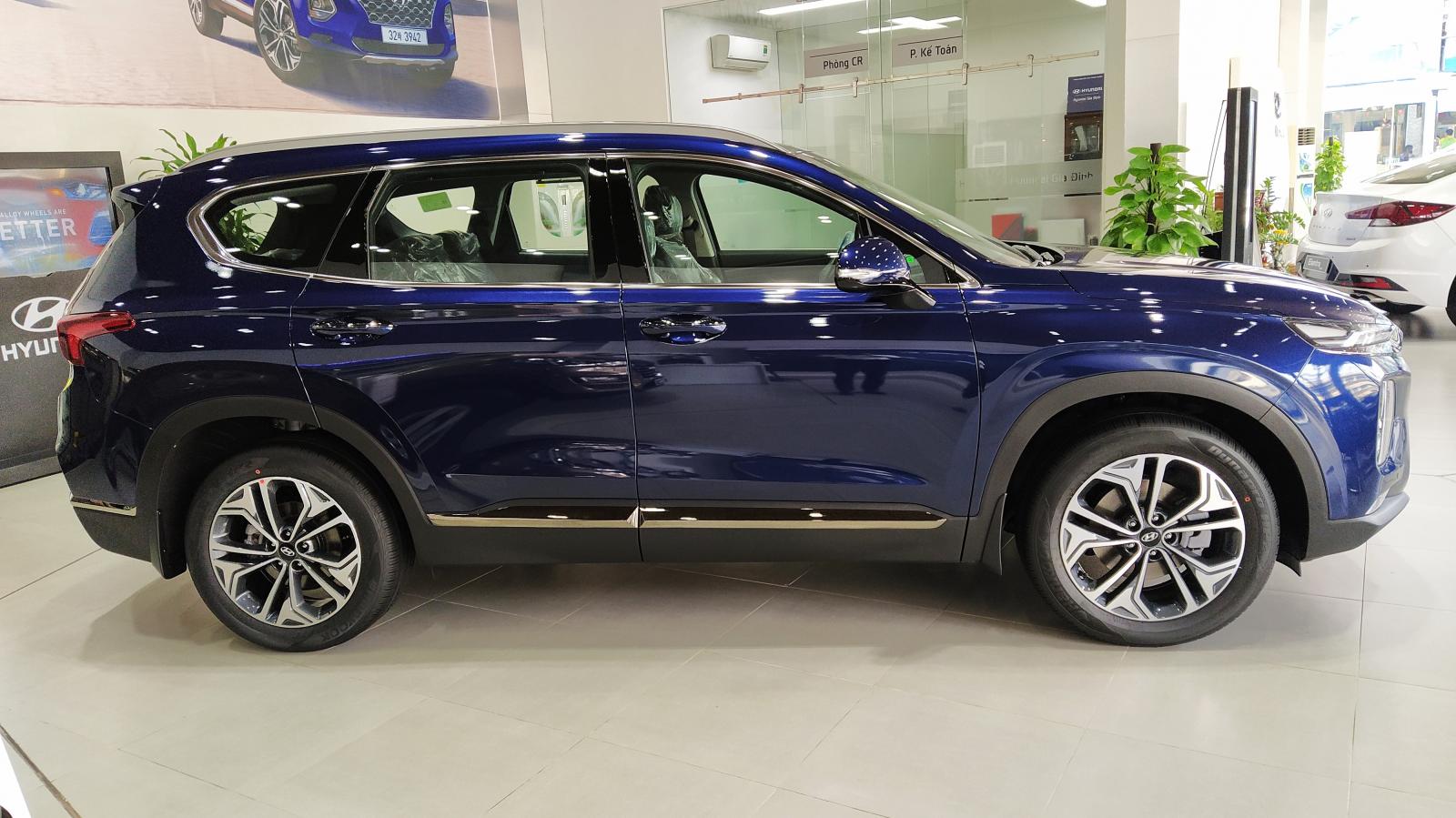 Hyundai Santa Fe 2019 - Bán xe Hyundai Santa Fe đời 2019, màu xanh lam