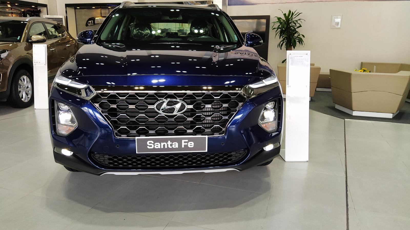 Hyundai Santa Fe 2019 - Bán xe Hyundai Santa Fe đời 2019, màu xanh lam
