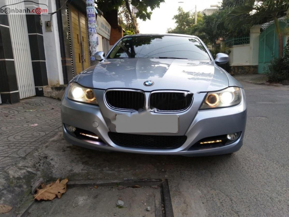 BMW 3 Series 2011 - Cần bán xe BMW 3 Series sản xuất năm 2011, màu xanh lam, xe còn mới nguyên