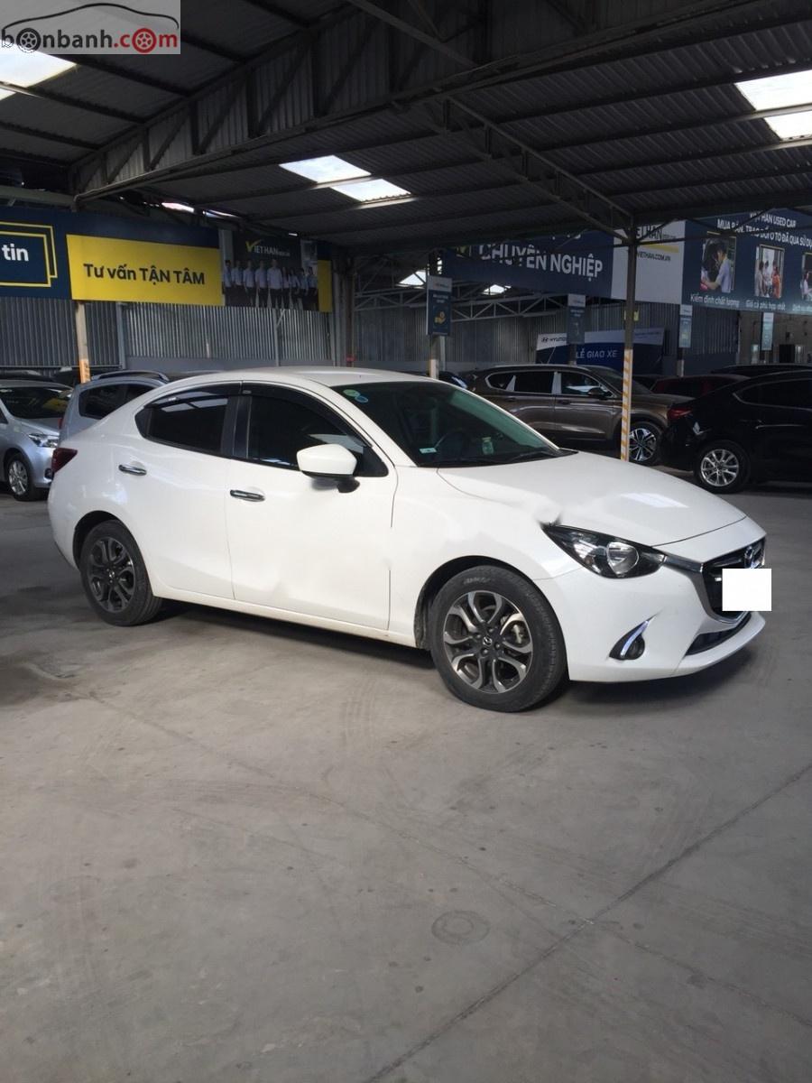 Mazda 2 1.5 AT 2016 - Bán Mazda 2 2016, màu trắng số tự động, 458tr