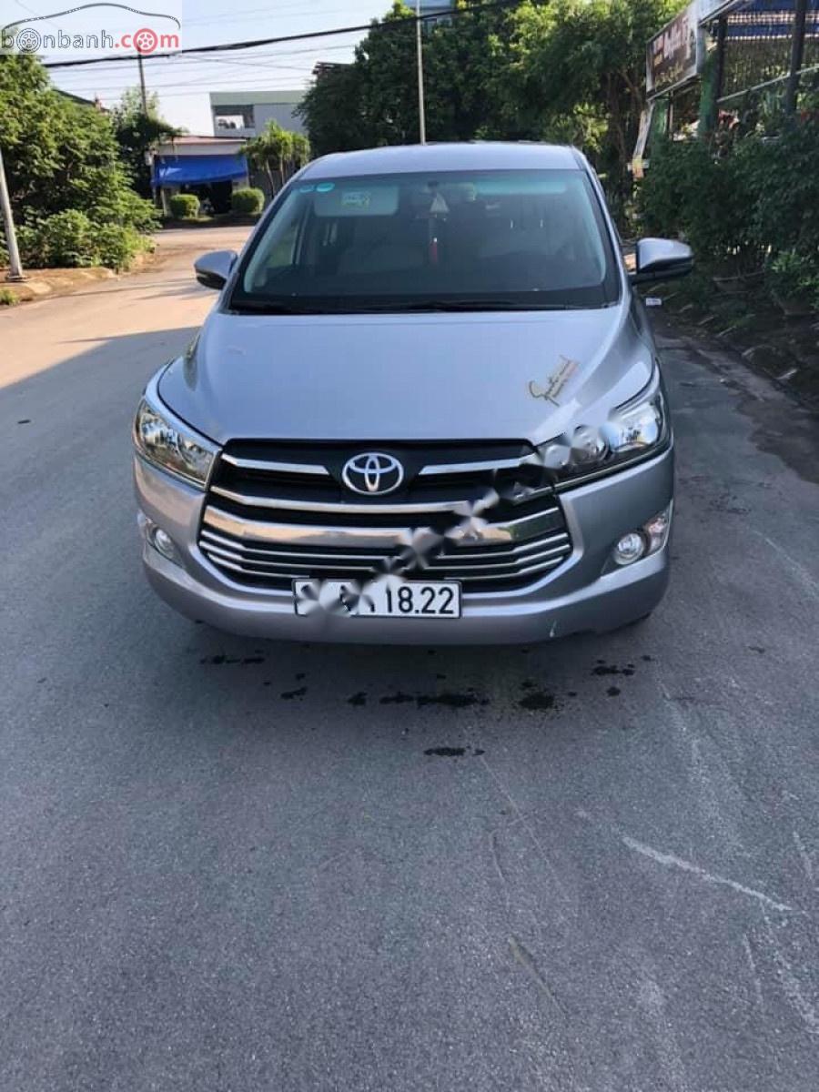 Toyota Innova 2017 - Bán Toyota Innova đời 2017, giá chỉ 650 triệu