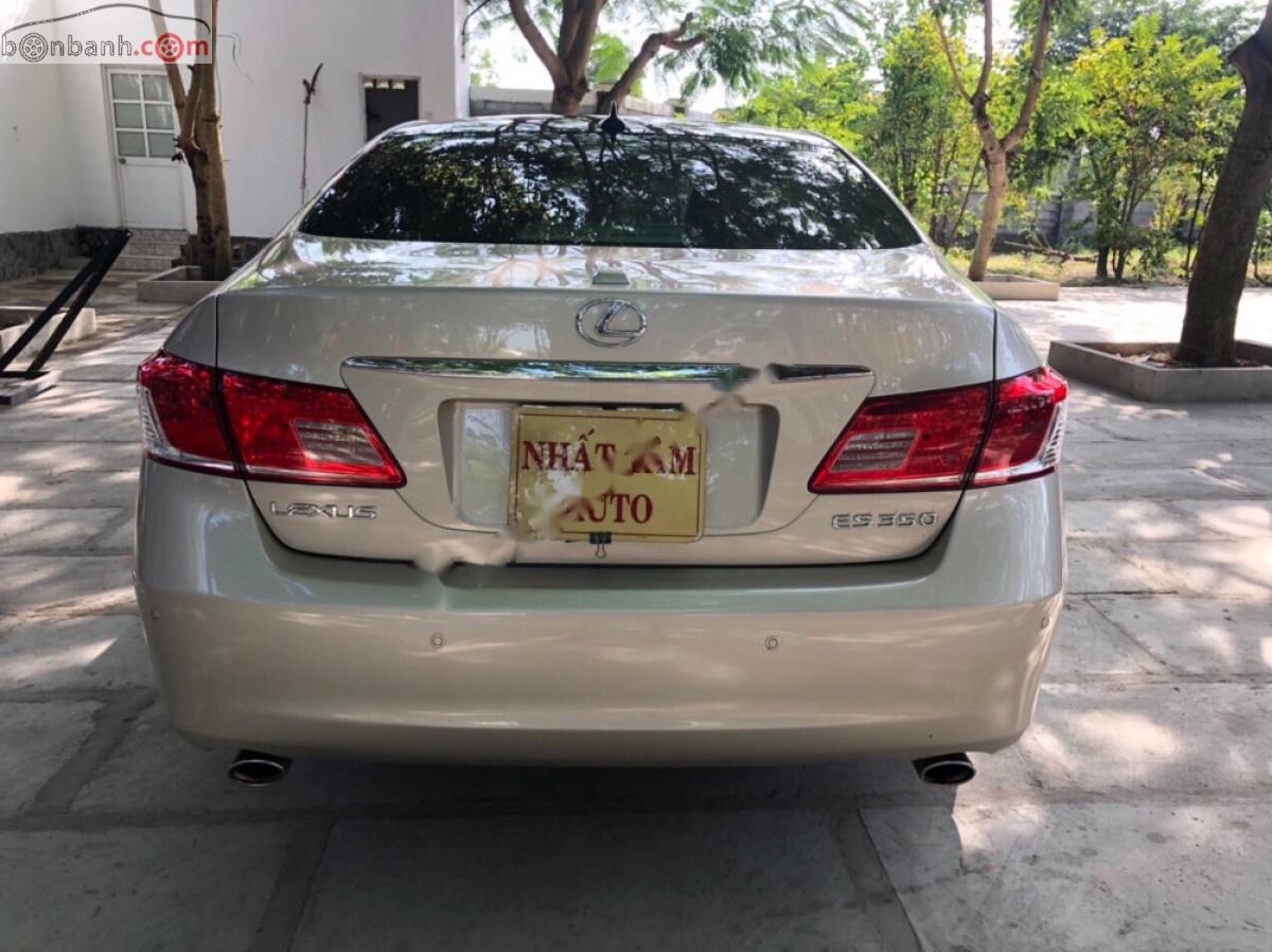 Lexus ES   2010 - Cần bán xe cũ Lexus ES 350 2010, màu vàng, nhập khẩu