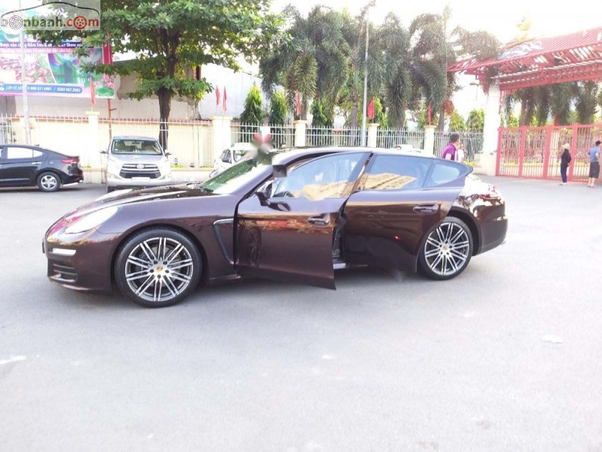 Porsche Panamera 3.6 V6 2016 - Cần bán xe Porsche Panamera 3.6 V6 sản xuất năm 2016, màu nâu, nhập khẩu nguyên chiếc còn mới