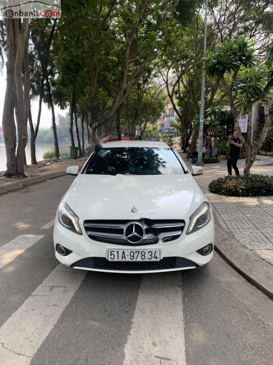 Mercedes-Benz A class Mercedes Benz A class A200 2013 - Bán xe Mercedes A200 năm sản xuất 2013, màu trắng, nhập khẩu