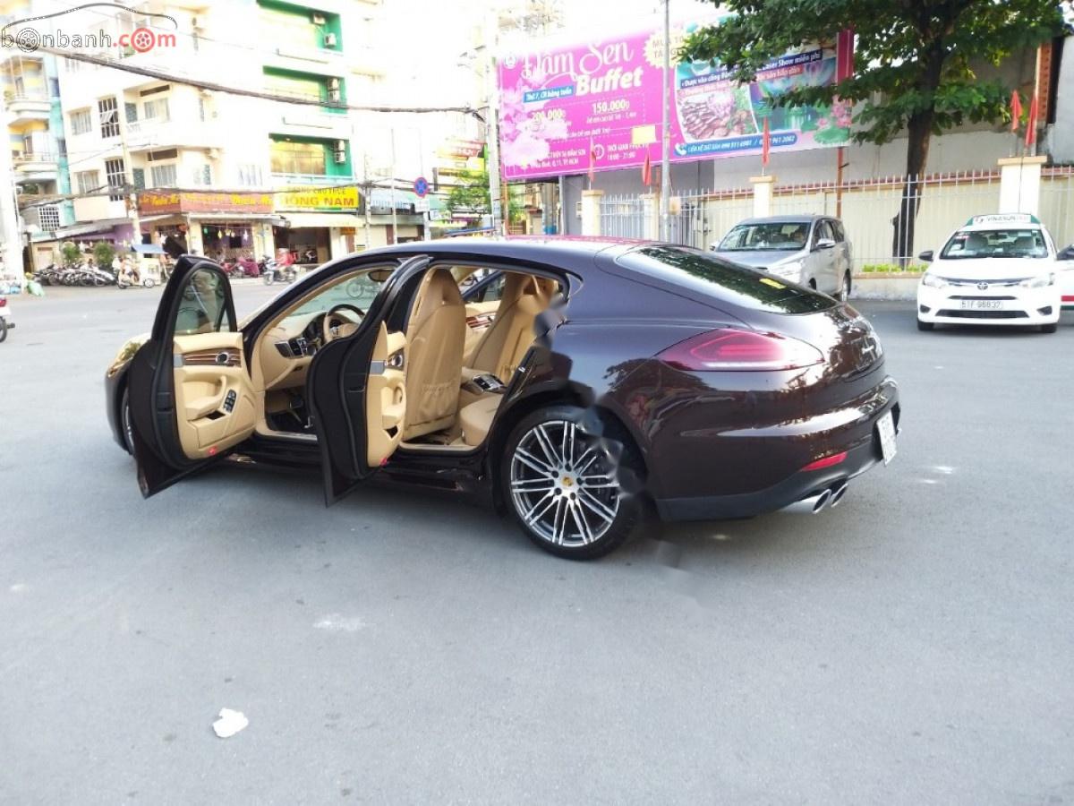 Porsche Panamera 3.6 V6 2016 - Cần bán xe Porsche Panamera 3.6 V6 sản xuất năm 2016, màu nâu, nhập khẩu nguyên chiếc còn mới