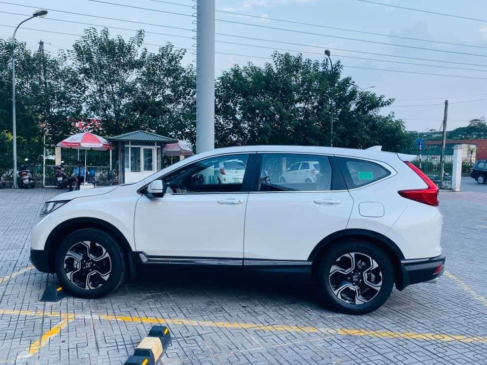 Honda CR V L  2019 - Honda ô tô Long Biên - Xả kho cuối năm chiếc xe Honda CR V 1.5L đời 2019, màu trắng - Giao nhanh toàn quốc