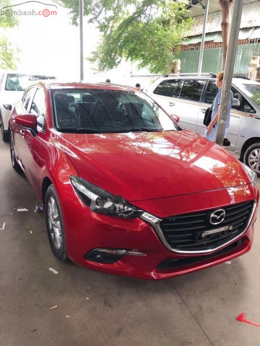 Mazda 3 2018 - Cần bán lại xe Mazda 3 năm sản xuất 2018, màu đỏ