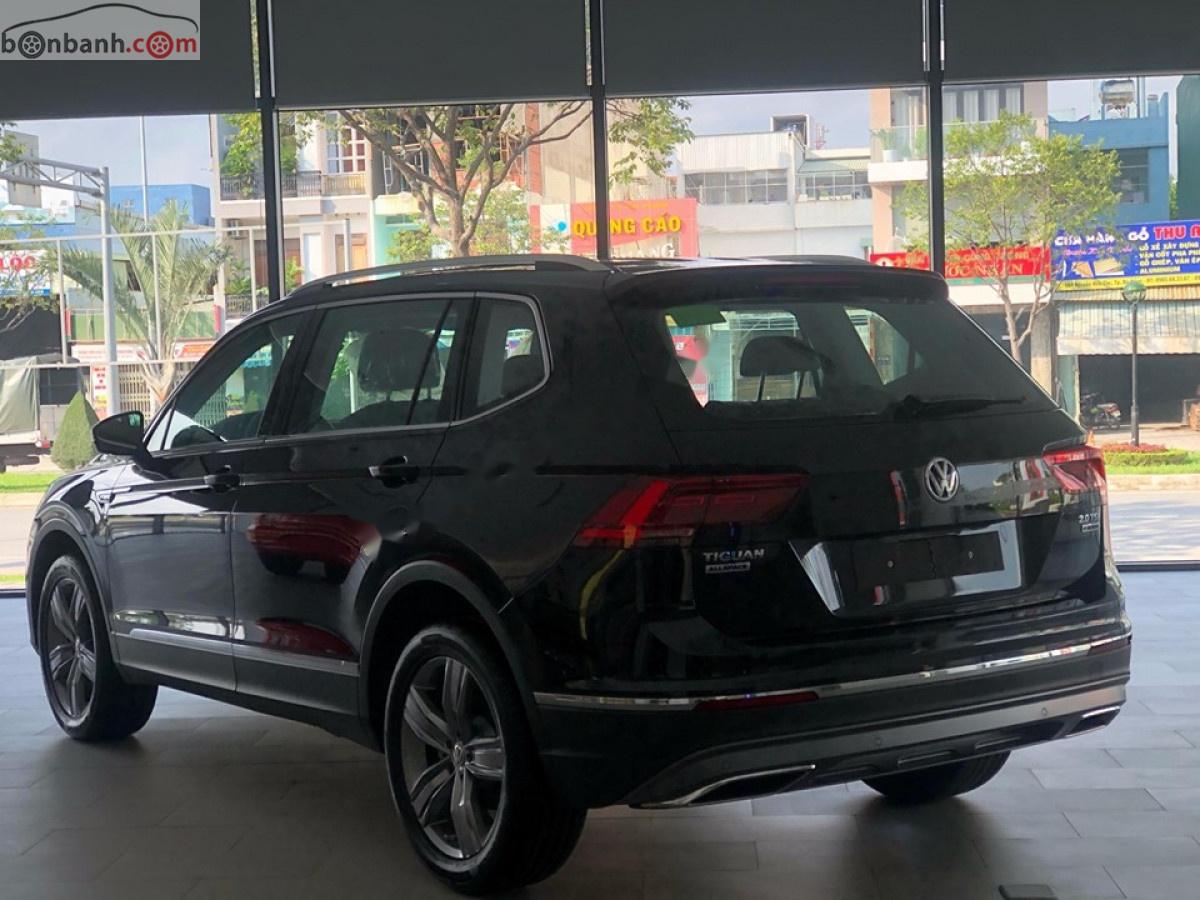 Volkswagen Tiguan 2019 - Bán Volkswagen Tiguan đời 2019, màu đen, nhập khẩu