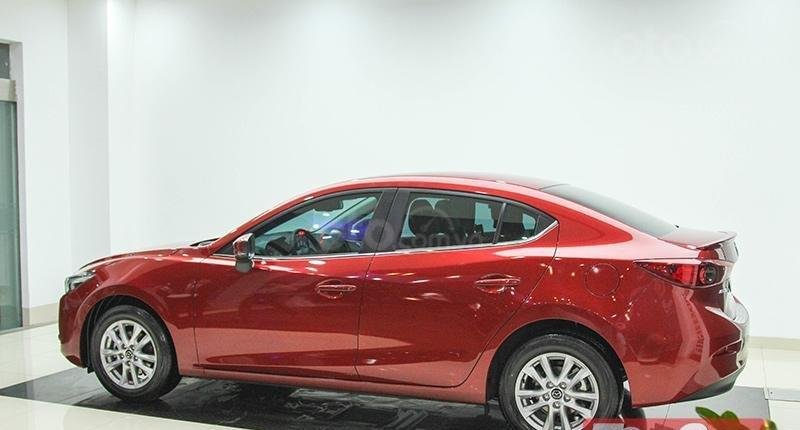 Mazda 3 2019 - Khuyến mại lớn cuối năm chiếc xe Mazda 3 Facelift 2019, màu đỏ - Giao xe nhanh toàn quốc