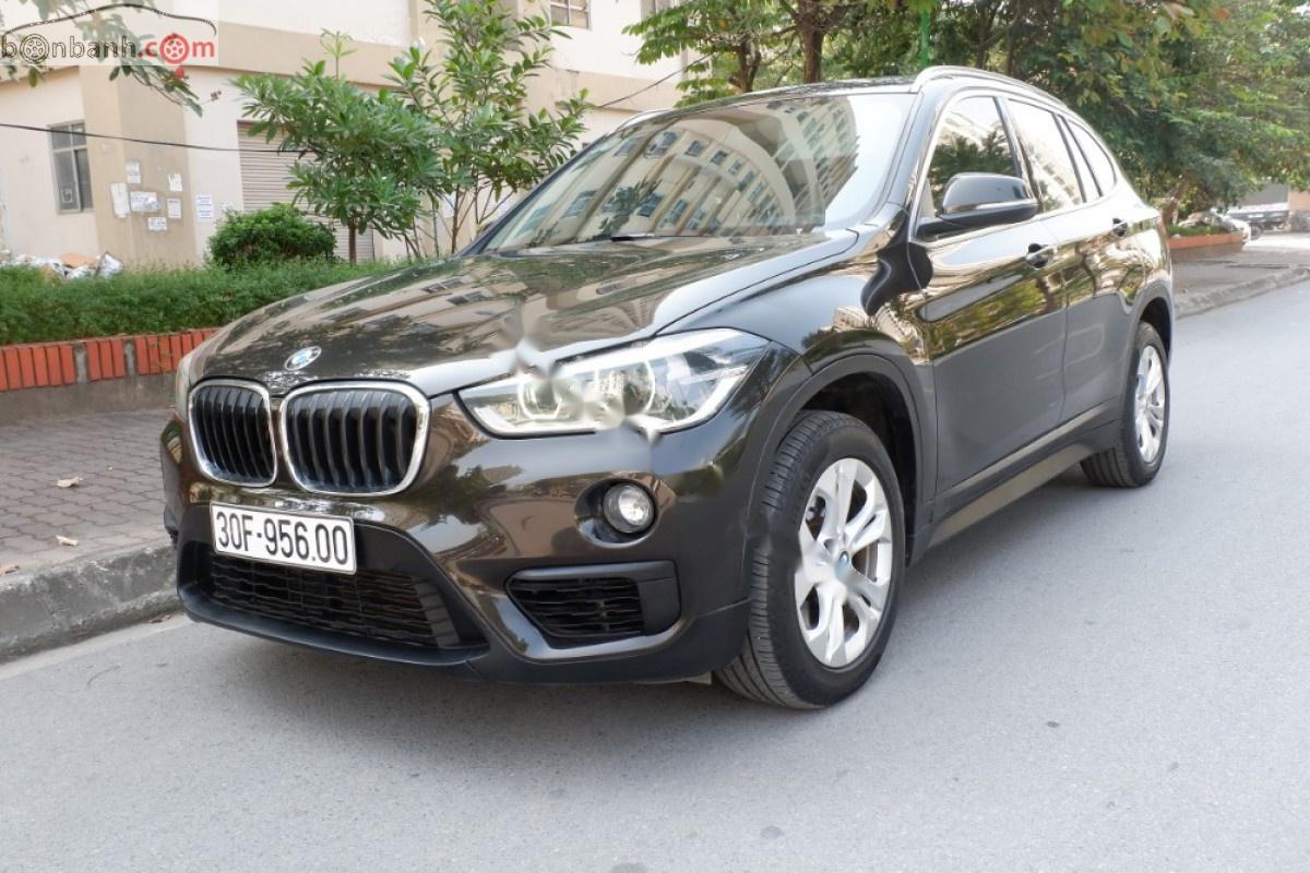 BMW X1 2015 - Cần bán xe BMW X1 đời 2015, màu nâu, nhập khẩu