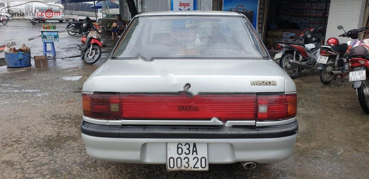 Mazda 323 1995 - Bán Mazda 323 1995, màu bạc, nhập khẩu chính hãng
