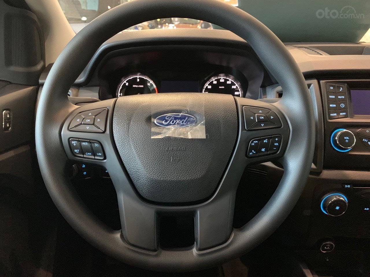 Ford Ranger XLT AT 2019 - Tậu ngay xế mới - Vi vu chơi Tết, Ford Ranger XLT đời 2019, màu trắng, số tự động